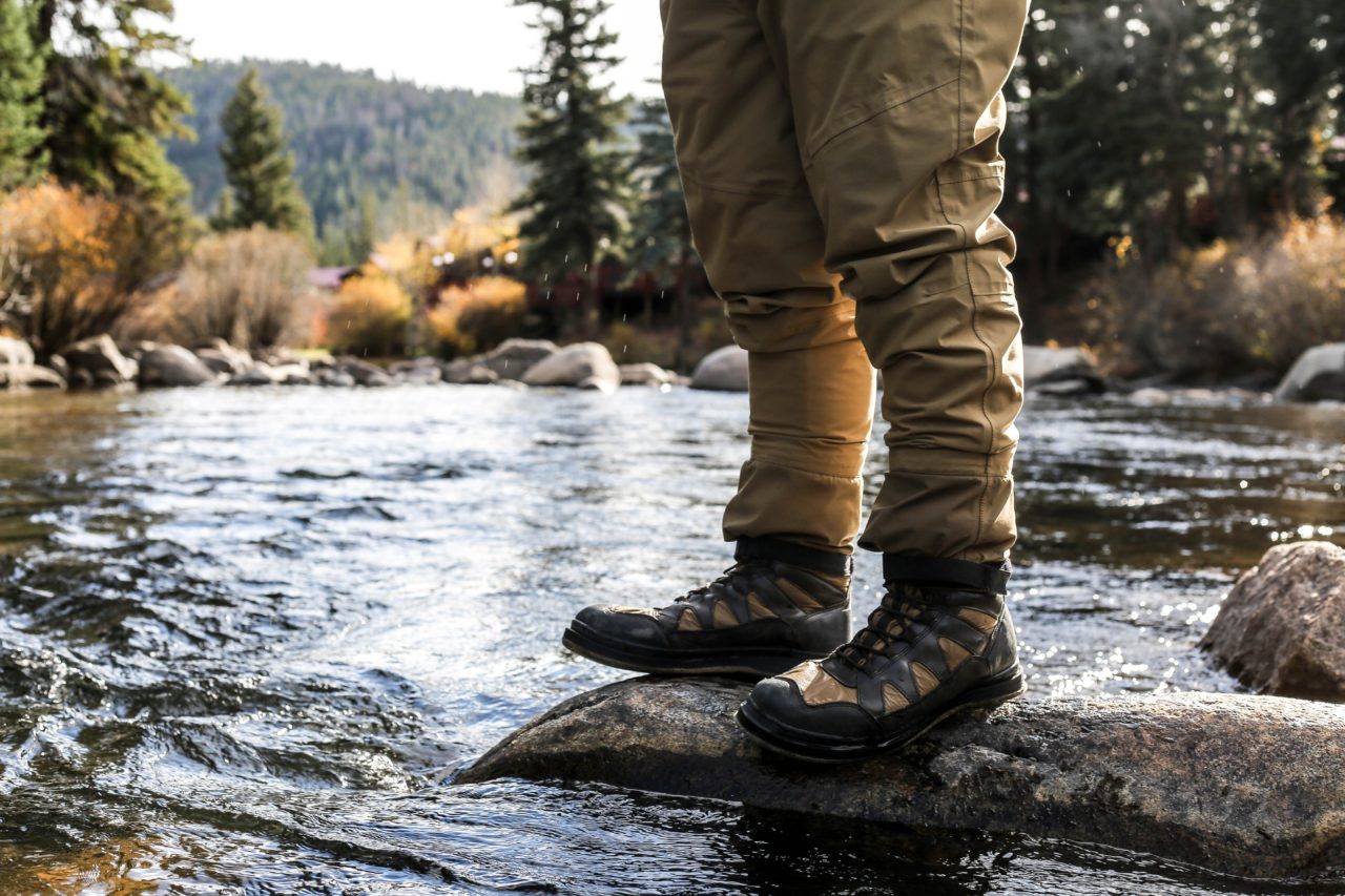 Best 5 Wading Boots in 2021 [Buying Guide] Fish The Fly
